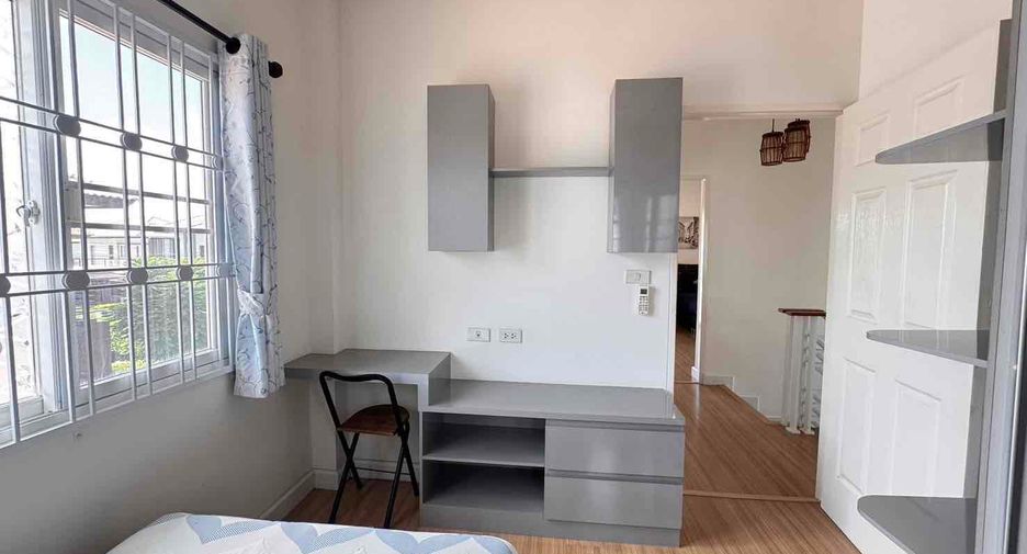 For rent 3 bedrooms house in Bang Lamung, Chonburi