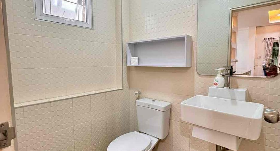 For rent 3 bedrooms house in Bang Lamung, Chonburi