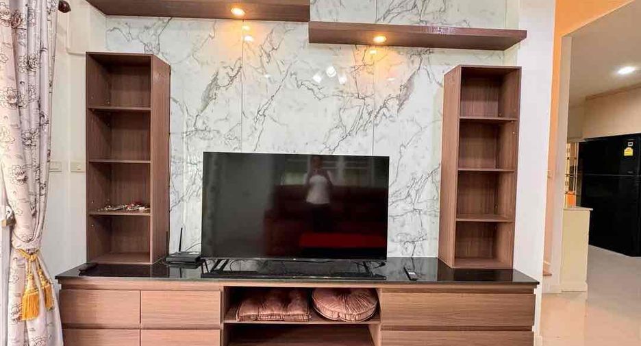 For rent 3 bedrooms house in Bang Lamung, Chonburi