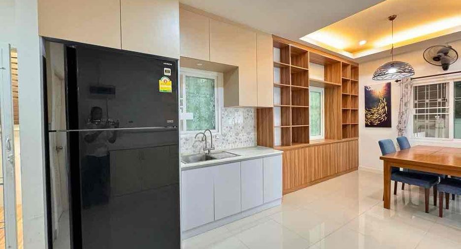 For rent 3 bedrooms house in Bang Lamung, Chonburi