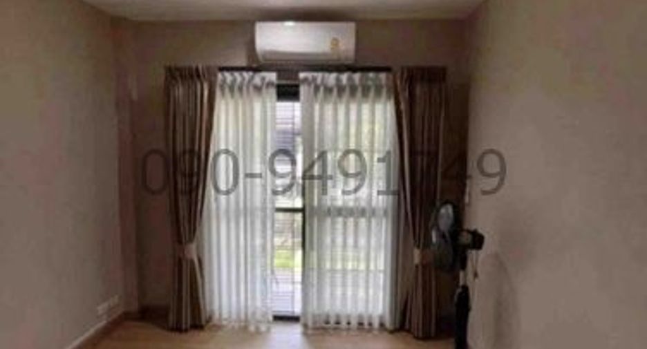 For rent 4 bedrooms house in Mueang Nonthaburi, Nonthaburi