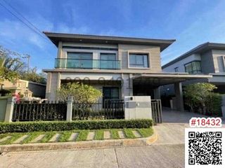For rent 4 bedrooms house in Mueang Nonthaburi, Nonthaburi