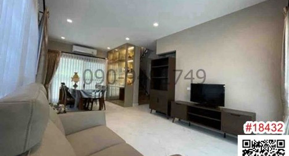 For rent 4 bedrooms house in Mueang Nonthaburi, Nonthaburi