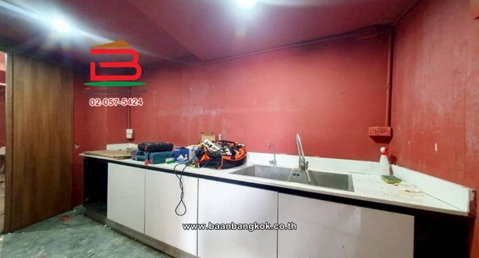 For rent 6 bedrooms retail Space in Suan Luang, Bangkok