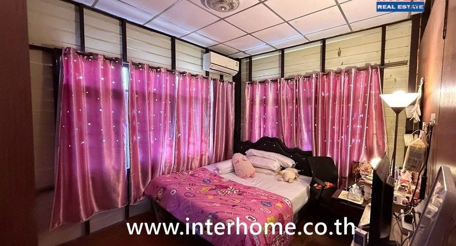 For sale 5 bedrooms house in Min Buri, Bangkok