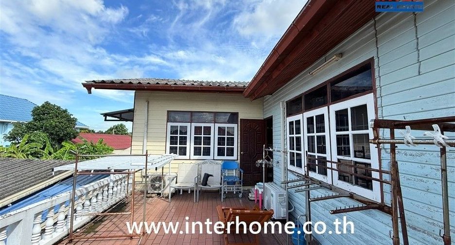 For sale 5 bedrooms house in Min Buri, Bangkok
