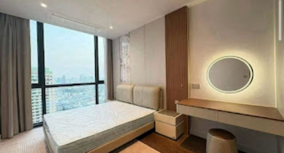 À louer 2 chambres condo à Sathon, Bangkok