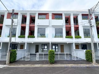 Reihenhaus zum Kauf mit 2 Zimmer in Hang Dong, Chiang Mai