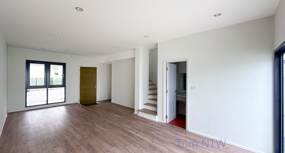 Reihenhaus zum Kauf mit 2 Zimmer in Hang Dong, Chiang Mai
