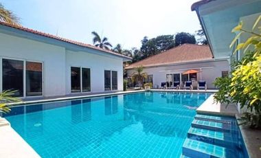 For rent and for sale 7 bedrooms villa in Bang Lamung, Chonburi