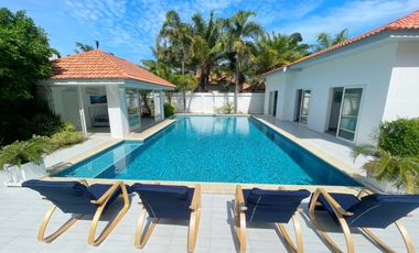 For rent and for sale 7 bedrooms villa in Bang Lamung, Chonburi