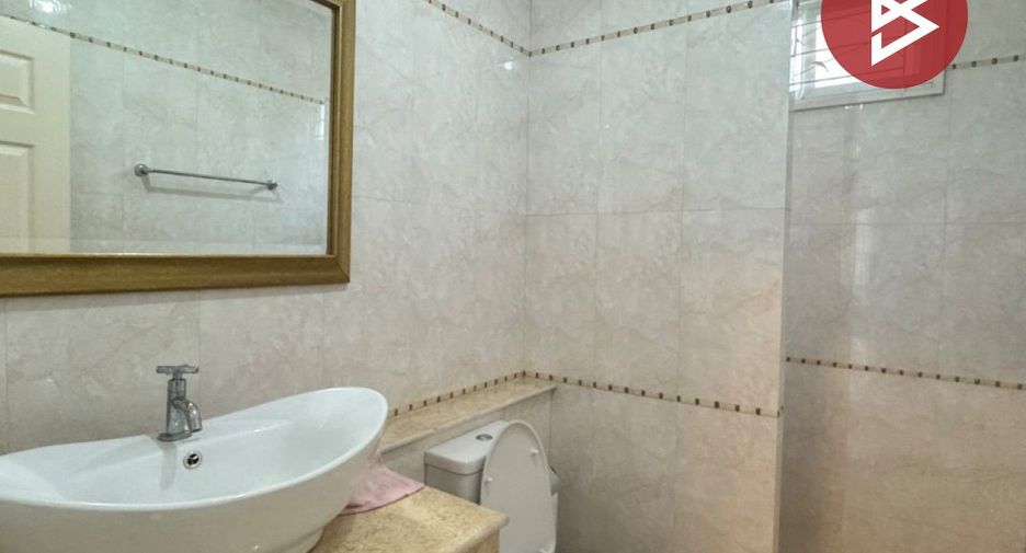 À vendre 3 chambres maison à Sattahip, Pattaya