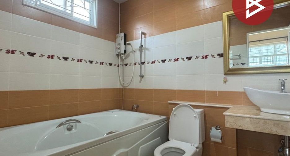 À vendre 3 chambres maison à Sattahip, Pattaya
