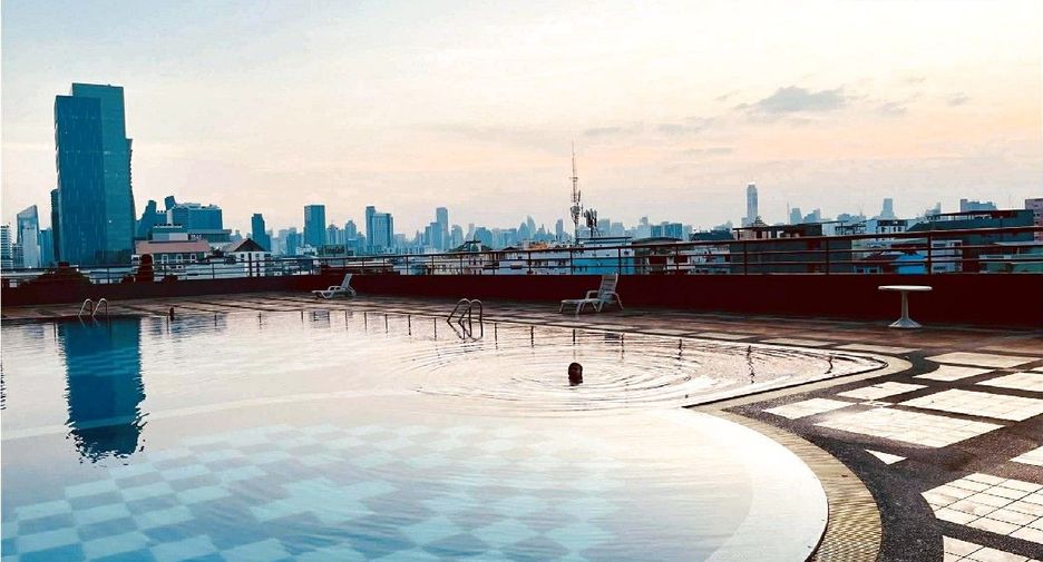 For sale 2 ベッドルーム condo in Huai Khwang, Bangkok