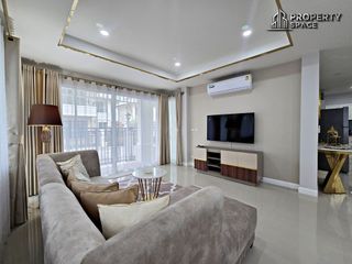Haus zur Miete mit 4 Zimmer in Bang Lamung, Chonburi