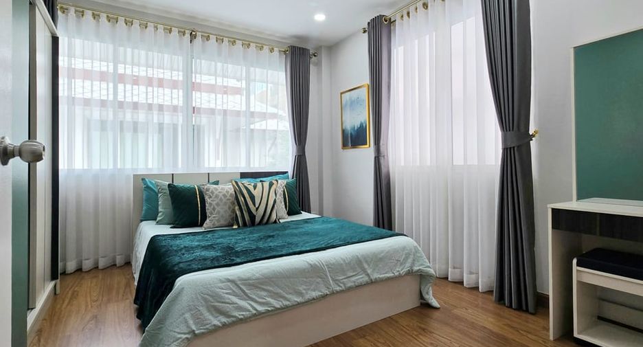 Haus zur Miete mit 4 Zimmer in Bang Lamung, Chonburi