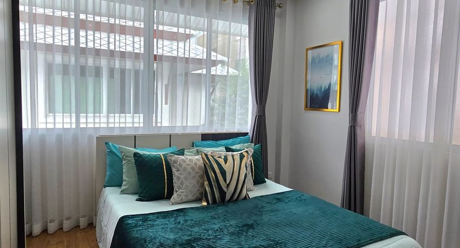 Haus zur Miete mit 4 Zimmer in Bang Lamung, Chonburi