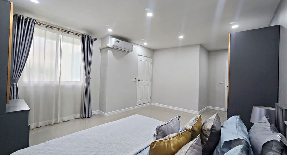 Haus zur Miete mit 4 Zimmer in Bang Lamung, Chonburi