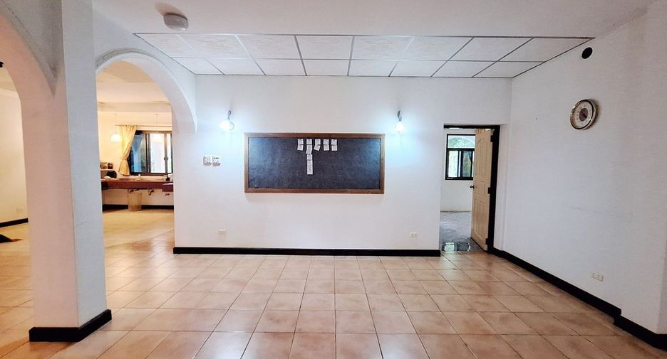 For sale 12 ベッドルーム house in Prachak, Udon Thani