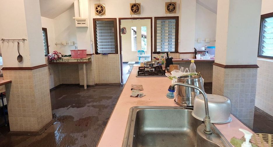 For sale 12 ベッドルーム house in Prachak, Udon Thani