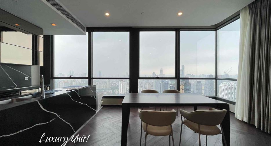 Wohnung zur Miete mit 3 Zimmer in Khlong Toei, Bangkok