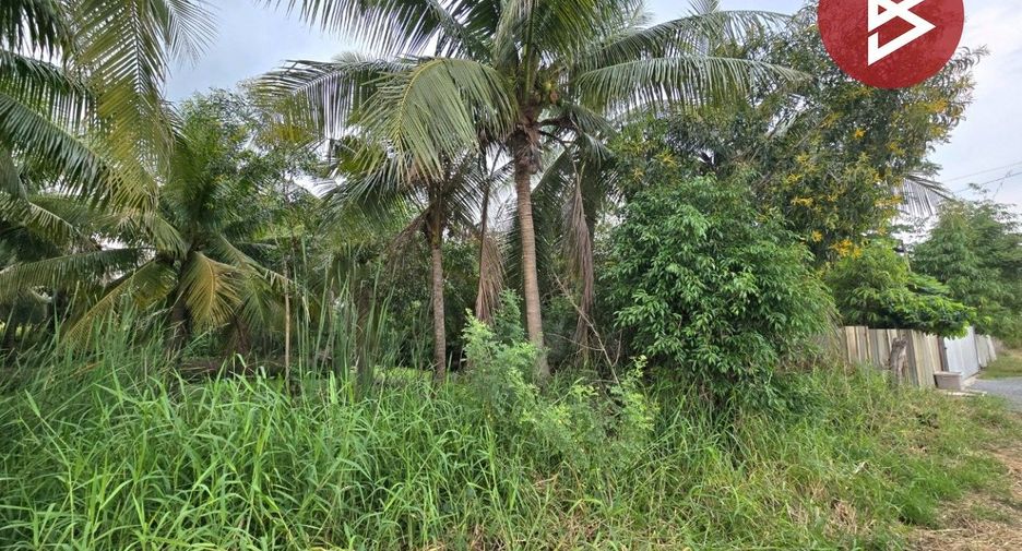 À vendre terrain à Sai Noi, Nonthaburi