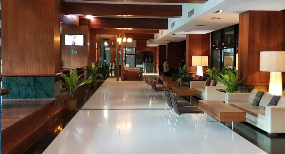 For rent and for sale 1 bed condo in Si Racha, Chonburi