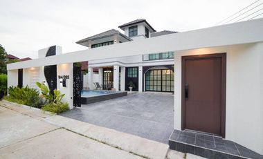 For sale 4 bedrooms villa in Bang Lamung, Chonburi