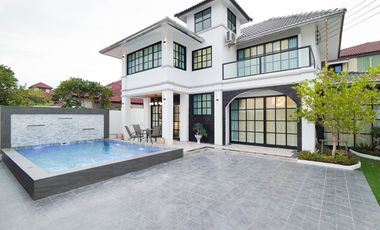 For sale 4 bedrooms villa in Bang Lamung, Chonburi