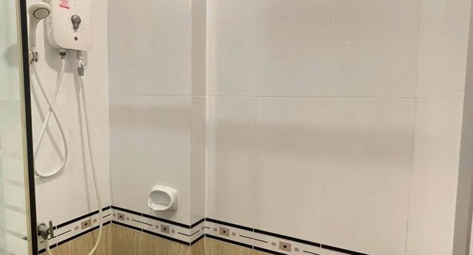 For rent 2 bedrooms condo in Bang Lamung, Chonburi