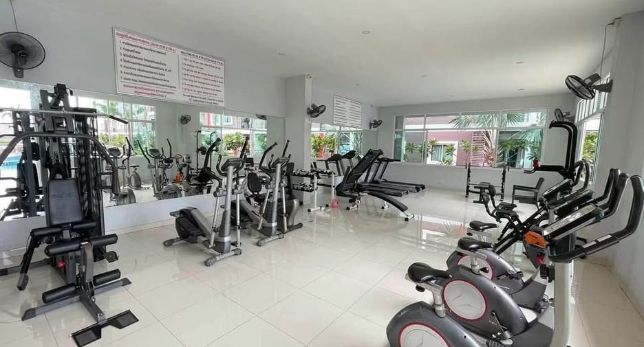 For rent 2 bedrooms condo in Bang Lamung, Chonburi