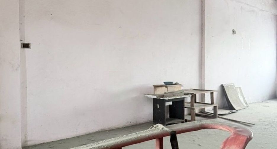 For sale retail Space in Bang Bua Thong, Nonthaburi