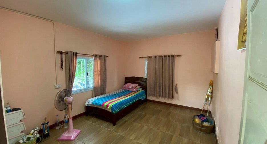 For sale 4 bedrooms house in Bang Phli, Samut Prakan