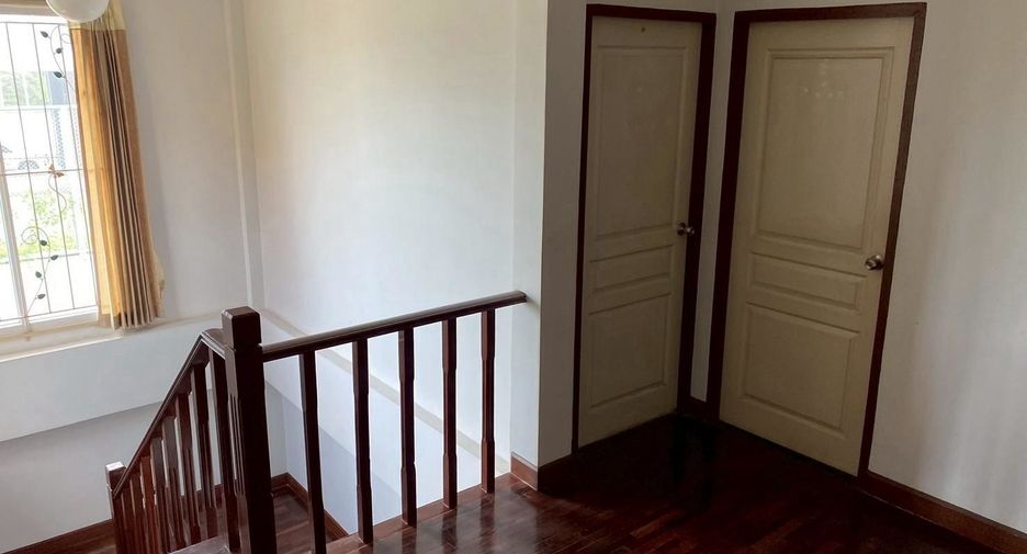 For sale 4 bedrooms house in Bang Phli, Samut Prakan