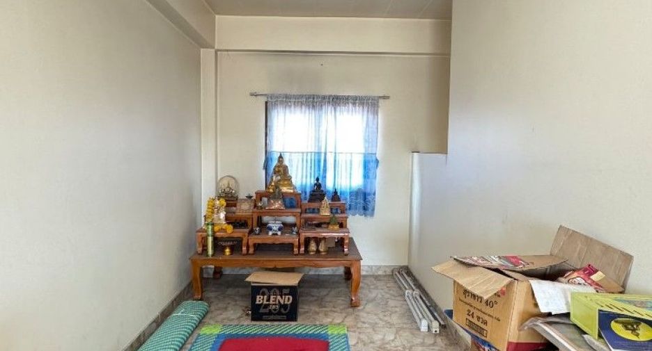 For sale 2 bedrooms retail Space in Bang Bua Thong, Nonthaburi
