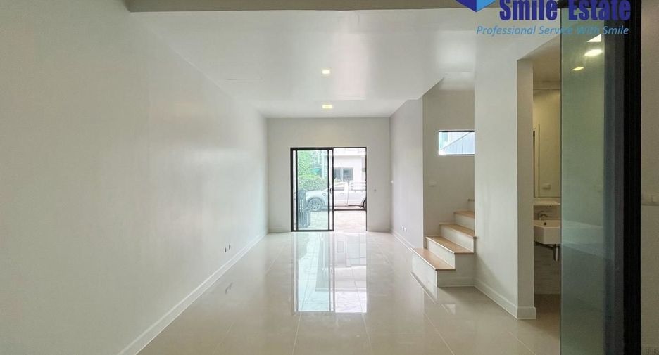 Reihenhaus zum Kauf mit 4 Zimmer in Bang Phli, Samut Prakan