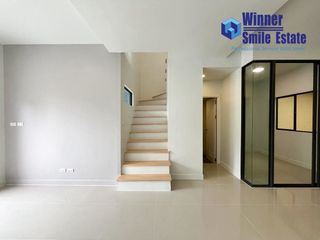Reihenhaus zum Kauf mit 4 Zimmer in Bang Phli, Samut Prakan