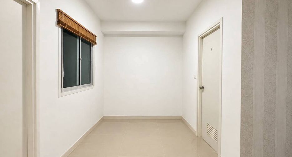 For sale 3 bedrooms townhouse in Thalang, Phuket
