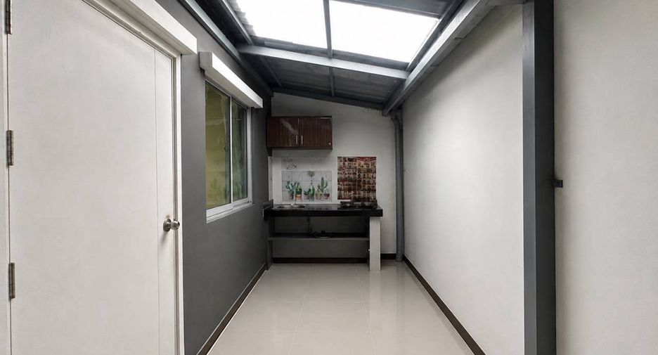 For sale 3 bedrooms townhouse in Thalang, Phuket