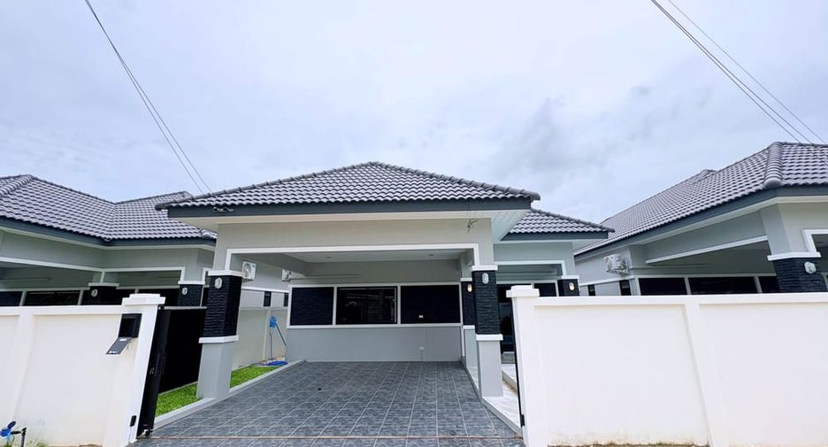 For sale 3 bedrooms villa in Huay Yai, Pattaya