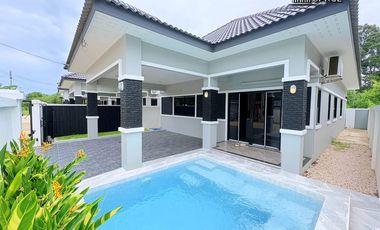 For sale 3 bedrooms villa in Huay Yai, Pattaya