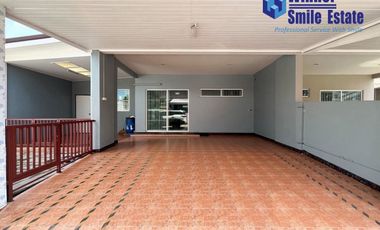 For sale 4 ベッドルーム house in Mueang Samut Prakan, Samut Prakan