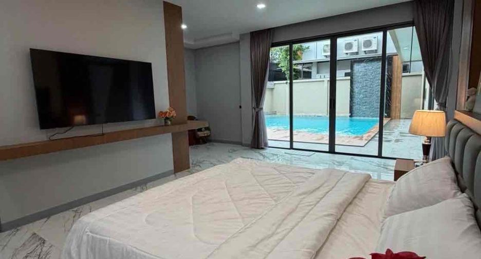 For rent 3 bedrooms villa in Bang Lamung, Chonburi