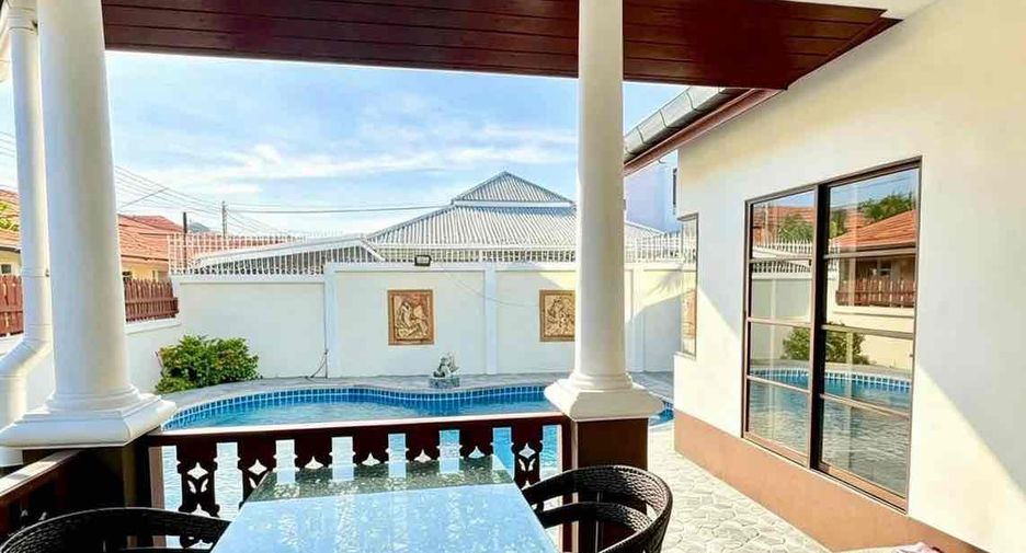 For rent 3 bedrooms villa in Bang Lamung, Chonburi
