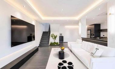 For sale and for rent 5 bedrooms villa in Bang Lamung, Chonburi