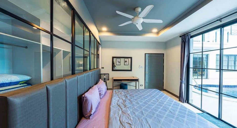 For rent 5 bedrooms villa in Bang Lamung, Chonburi