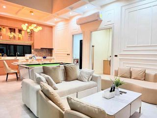 Villa en alquiler de 3 habitaciones en Bang Lamung, Chonburi