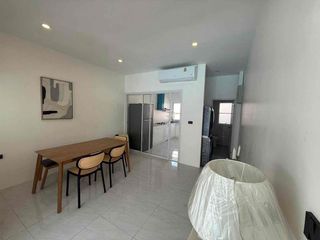 For rent 4 bedrooms villa in Huay Yai, Pattaya