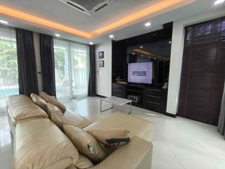 For rent 4 bedrooms villa in Bang Lamung, Chonburi