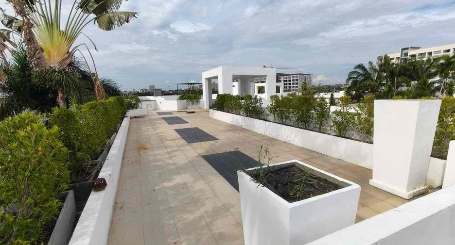 For rent 4 bedrooms villa in Jomtien, Pattaya